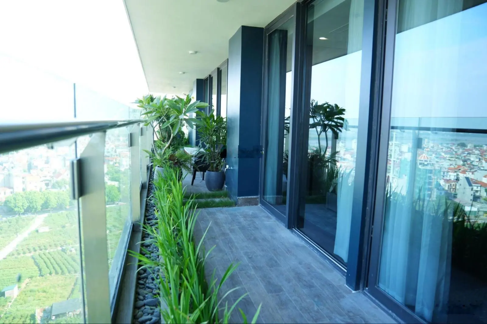 Tổng hợp quỹ căn hộ bán Sunshine Golden River Ciputra Phú Thượng Tây Hồ giá tốt nhất tháng 8/2024