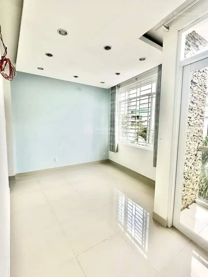 Bán căn nhà Đỗ Xuân Hợp, Phước Long B, Quận 9 diện tích 45m2 giá 3tỷ6 sổ sẵn