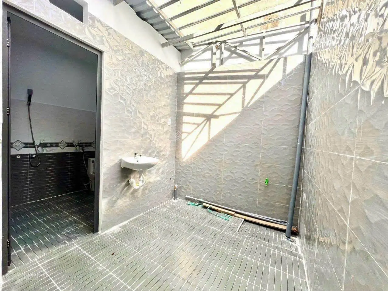 Nhà mặt tiền Huỳnh Thị Na, sổ hồng riêng, gởi ace hh2%