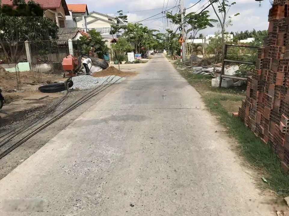 Bán nhanh 1400m2 đất CLN, đường xe tải, view sông đã làm bờ kè
