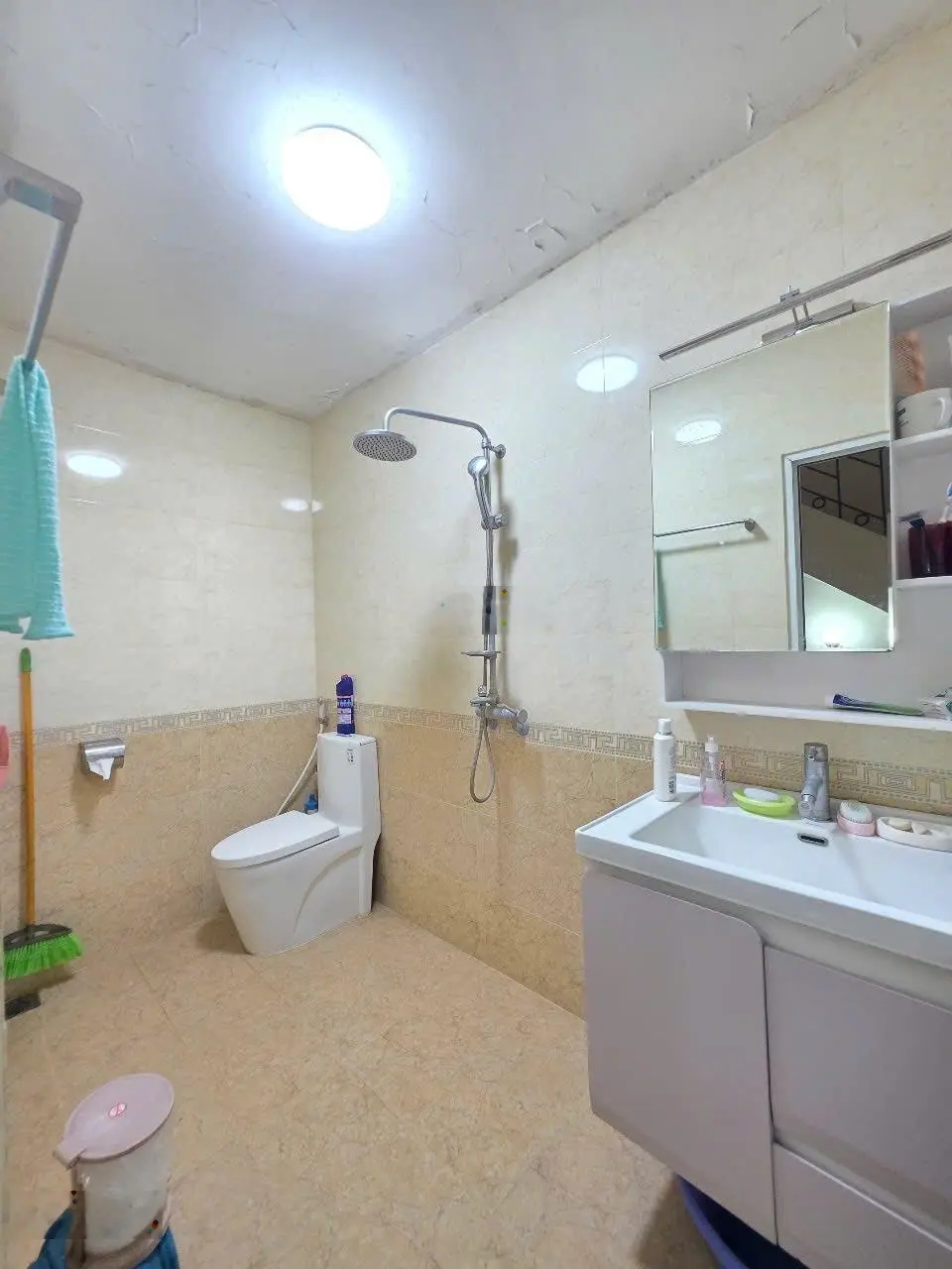 Bán nhà Khương Trung - Ô TÔ Đỗ gần, Vài Bước Ra Phố - 51m² - Giá 8 Tỷ