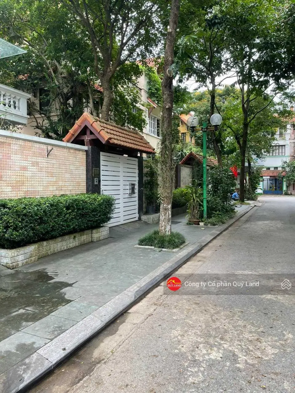 Cần bán nhanh Biệt thự 202m2 khu BT06 - Giá 33 tỷ rẻ nhất Long Biên - LH: 0982 943 ***