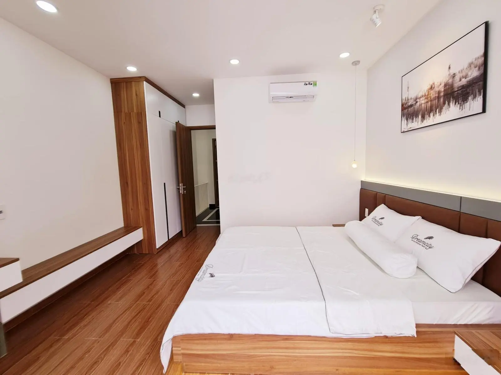 Không thể còn căn thứ 2, nhà Lê Thị Riêng, P. Bến Thành, Q1, 78m2, HĐ thuê 20tr, sổ riêng