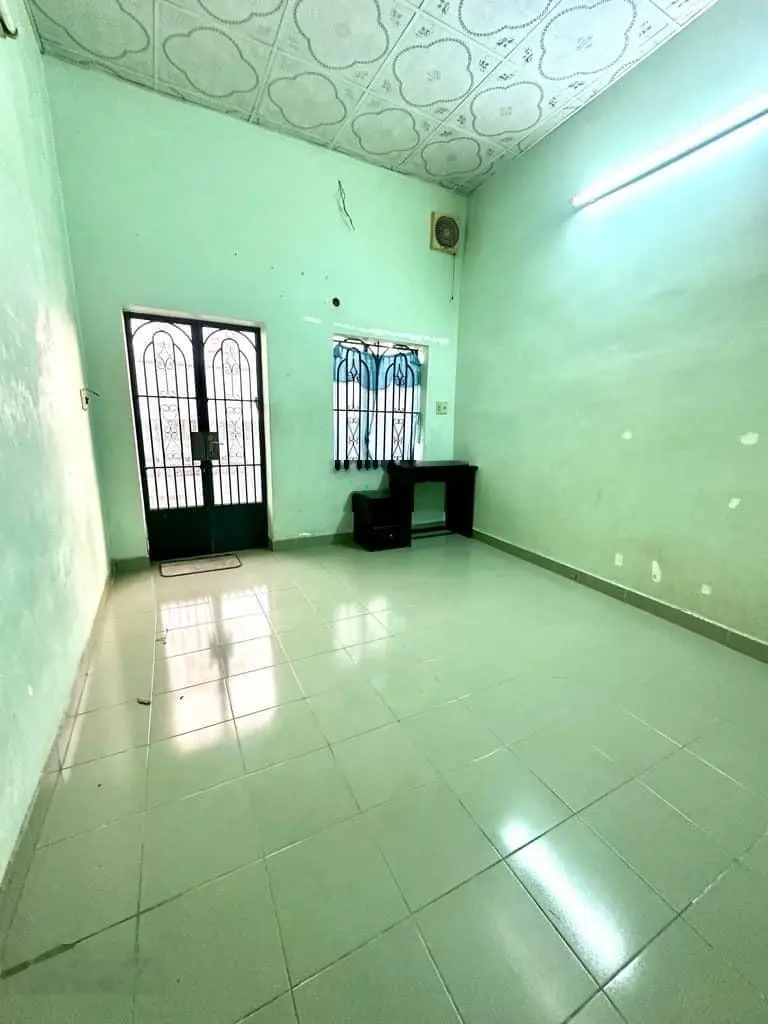 MẶT TIỀN ĐƯỜNG KHU BẮC HẢI 3 BƯỚC CHÂN SANG QUẬN 10 - KINH DOANH SẦM UẤT - CHÍNH CHỦ GẤP BÁN - ĐA