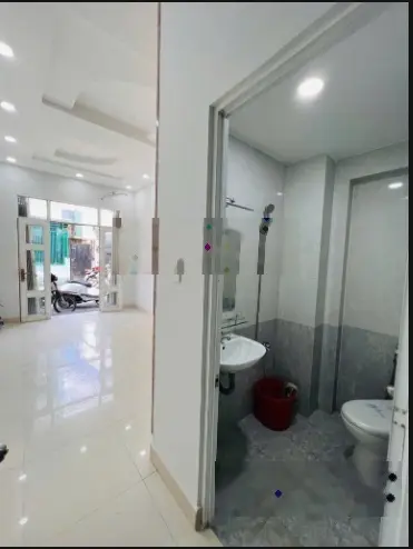 Bán nhà Mặt tiền hẻm 5m kinh doanh, Ngô Tất Tố, P19, Bình Thạnh. 42m2, 3T, chỉ hơn 5tỷ thương lượng