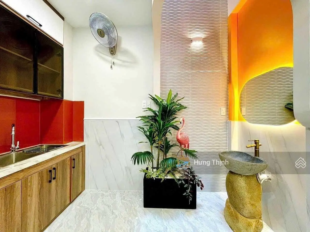 Chủ ngộp mạnh bán gấp căn nhà đường Đinh Đức Thiện, Bình Chánh, 83m2, giá 950tr, ngay chợ, sổ riêng