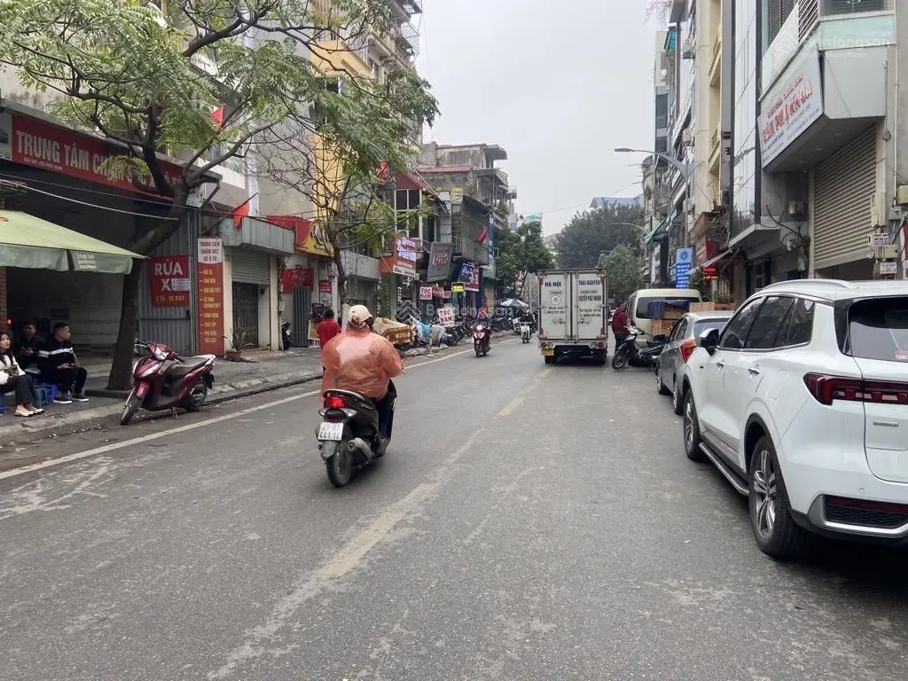 Cần bán gấp nhà Riêng,mặt phố lớn,ngay ngã tư đại la,Đại học bách khoa,kinh tế quốc dân