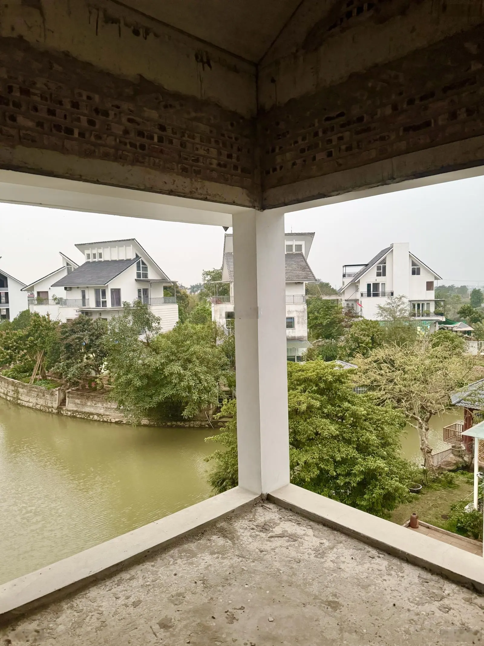 Cần bán siêu biệt thự mặt hồ siêu dài ~ 368m2 tại khu đô thị ngôi nhà mới New House City - Quốc Oai