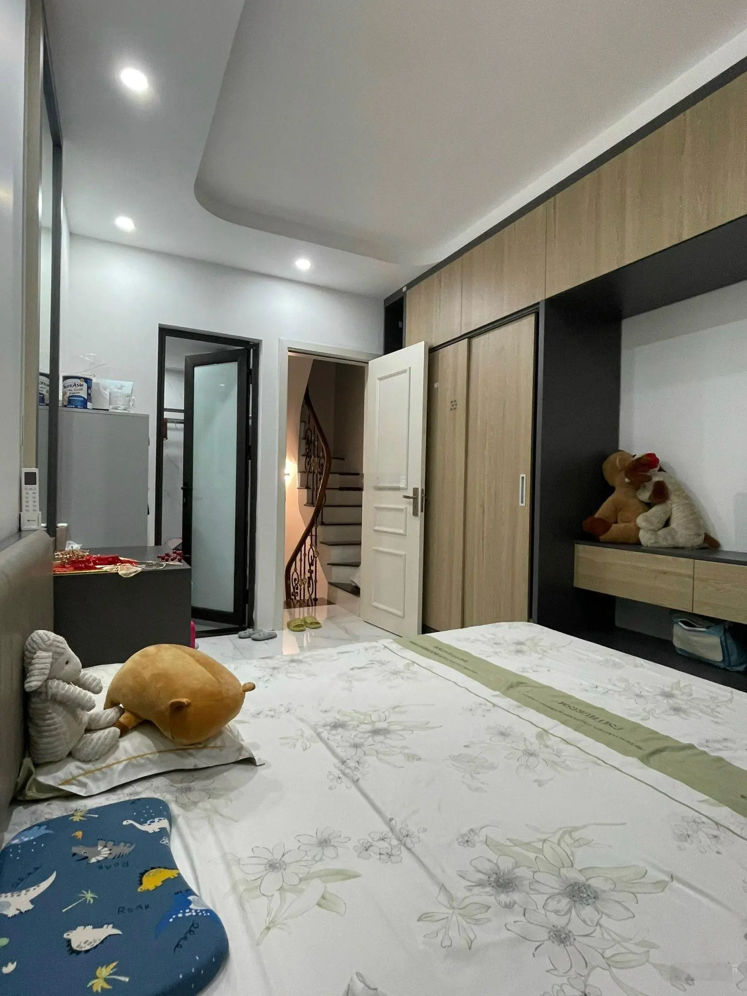 Mình chính chủ bán nhà 3 tầng quận Hoàn Kiếm, Chương Dương