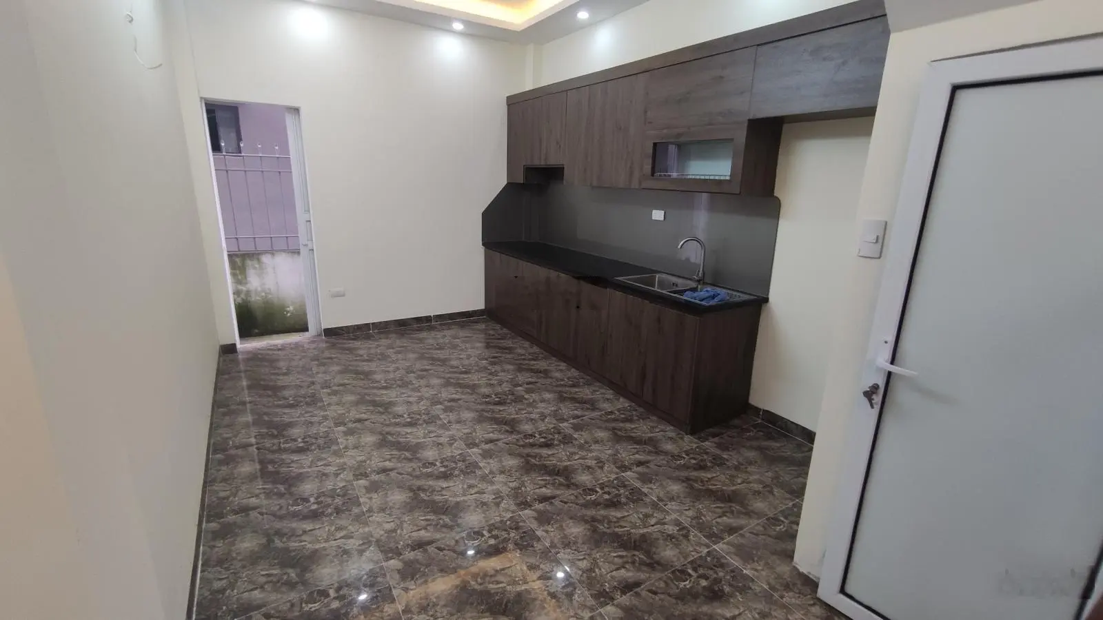 Nhà Phúc Thành, Biên Giang 40m2 xây 4T 5PN thoáng trước sau ở ngay Giá 3.25 tỷ CTL Lh 0978 939 ***