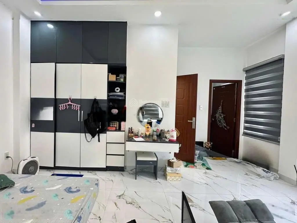 Nhà mới gần mặt tiền - khu trung tâm bình thạnh - hẻm xe hơi - 5 tầng - diện tích 39m2 - giá 8 tỷ
