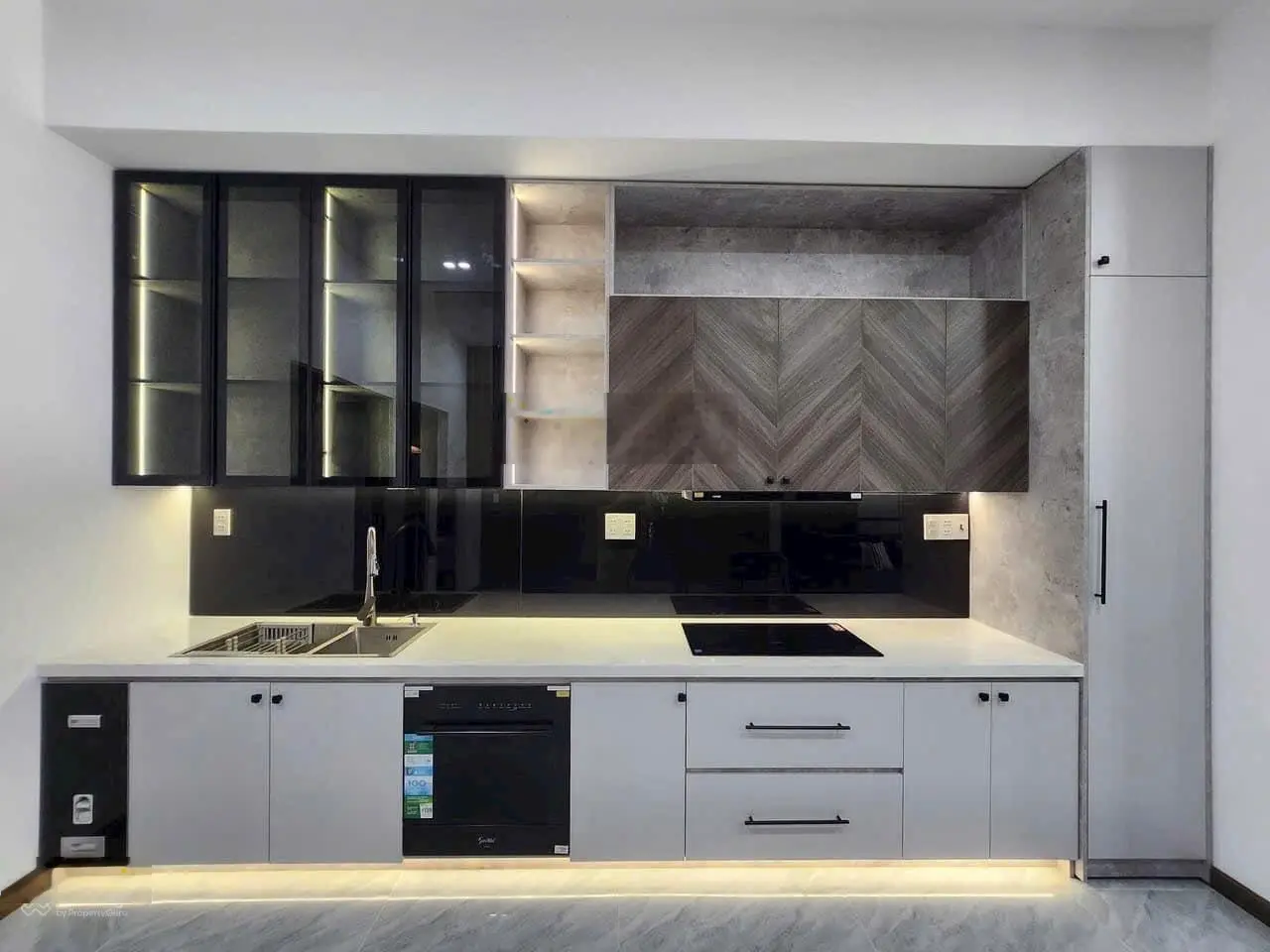 Bán nhà 3 tầng đường Phan Thị Nể, Liên Chiểu, đường thông biển, nhà xây mới 100% giá 6,9 tỷ TL