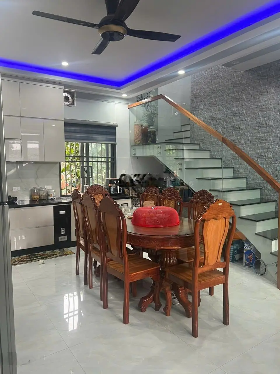 Bán căn nhà nghỉ dưỡng sân vườn 995m2 đầy đủ tiện nghi về sân bay Liên Khương chỉ 9km, chỉ 3,7 tỉ