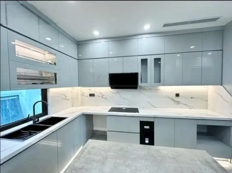 Bán nhà Ngọc Thuỵ, ô tô tránh, kinh doanh, thang máy, DT 75m2 x 5 tầng, MT 5m. Giá chỉ 18,5 tỷ