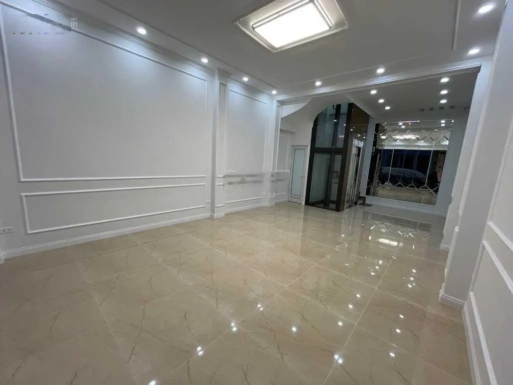 Bán nhà phân lô Phạm Tuấn Tài, 55m2, 6 tầng thang máy, gara, vỉa hè rộng, ô tô tránh, 19.8 tỷ