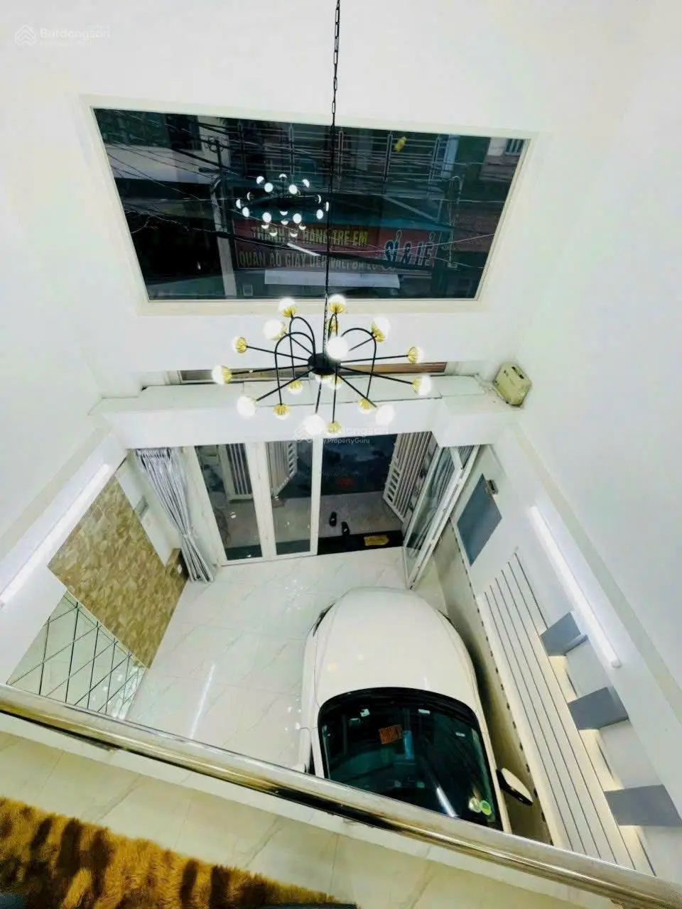 Nhà 5tầng, 40m2, xe tải vào nhà, đường Nguyễn Thiện Thuật,Q3, nhỉnh 9tỷ, liên hệ chính chủ