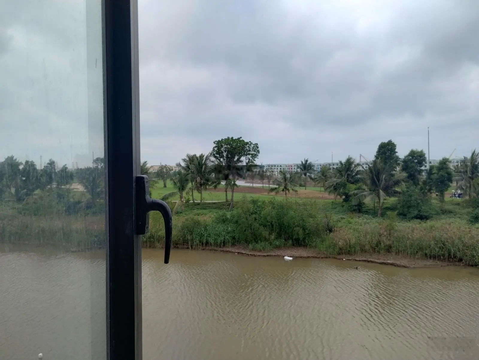 Bán Shophouse 3PN, 3WC Vinhomes Royal Island, Thủy Hà, Thủy Nguyên, Hải Phòng, 9,8 tỷ