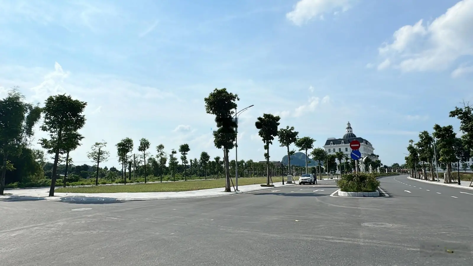 Bán 3 lô đất nền Danko Thái Nguyên, đã có bìa đỏ, trục đường Elyse rộng 30 mét