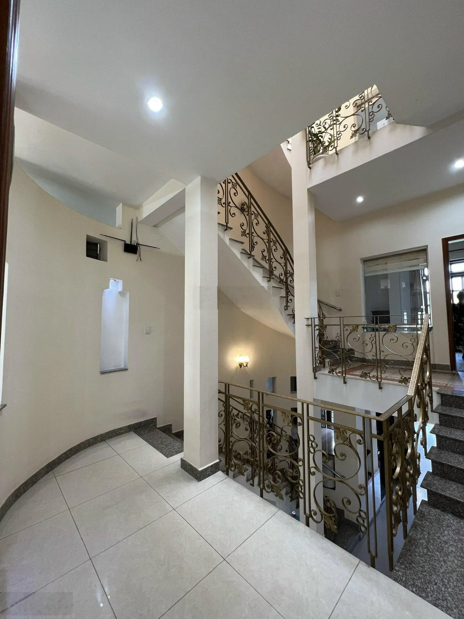 Bán căn nhà mặt tiền Nguyễn Hoàng nối dài khu 280 Lương Định Của Phường An Phú