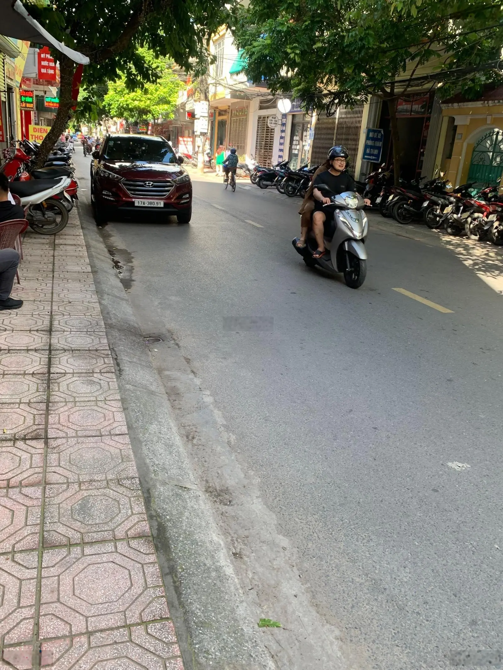 Bán căn nhà mặt phố kinh doanh đường phan bá vành thành phôd thái bình