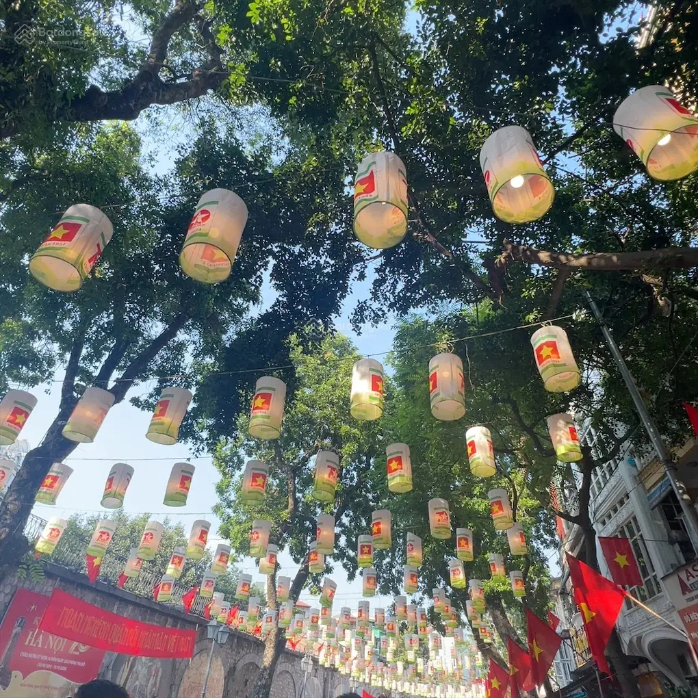 Phố ngang Lê Trọng Tấn, Hà Đông, 127m2, 3 tầng, MT 6m, giá 21 tỷ, mặt phố, kinh doanh, dòng tiền