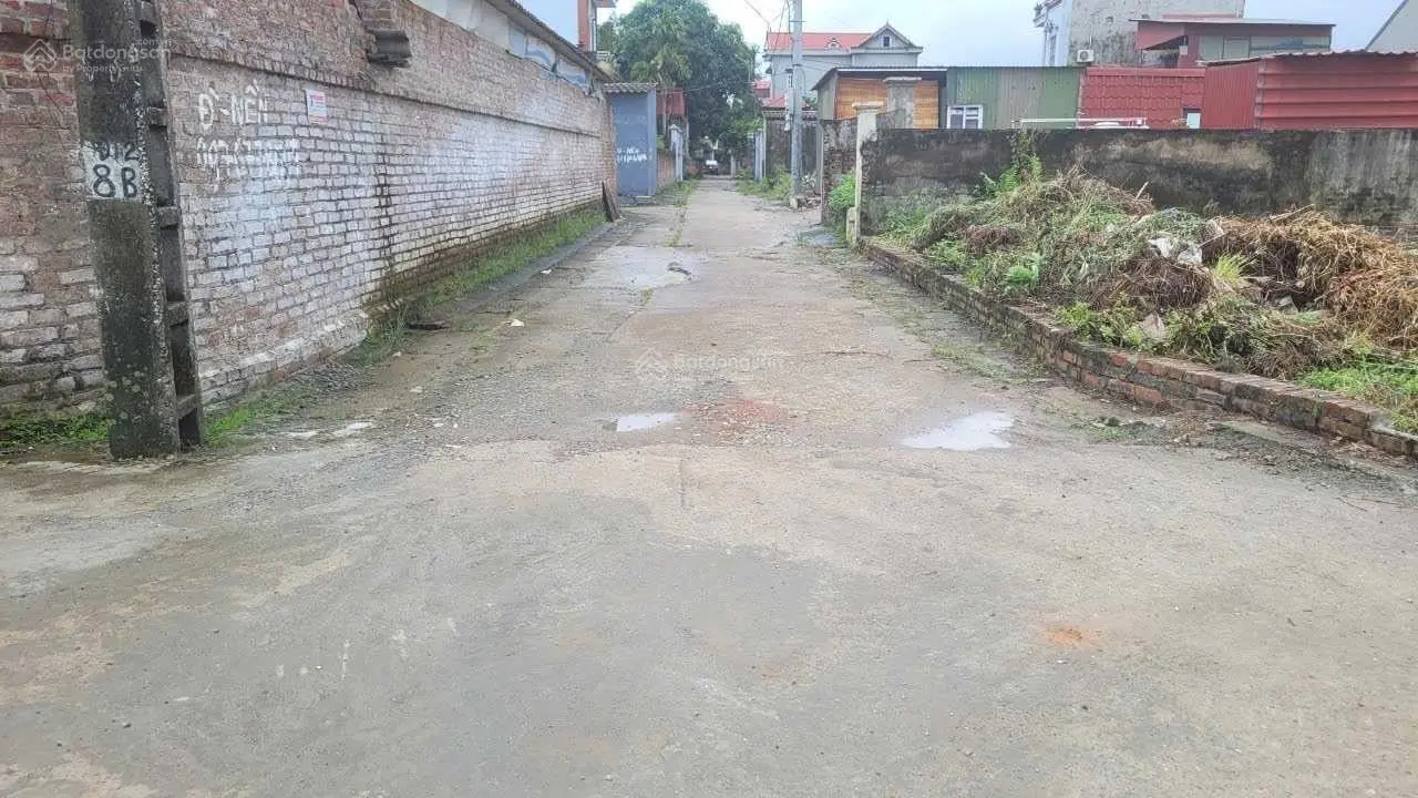 Bán 40m2 đất Xuân Nộn - Đông Anh. MT 4,5m ngõ 3m, ô tô con vào đất. Cách 50m ra bìa làng