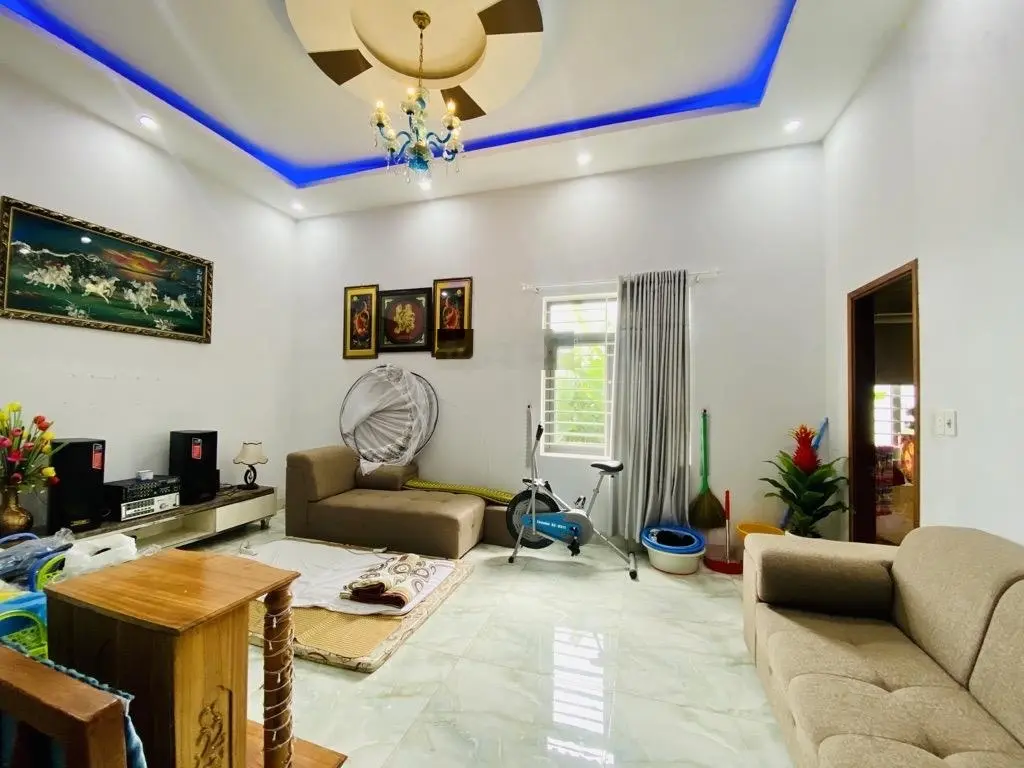 Bán nhà biệt thự mặt tiền đường 7m5 Sơn Trà, Đà Nẵng