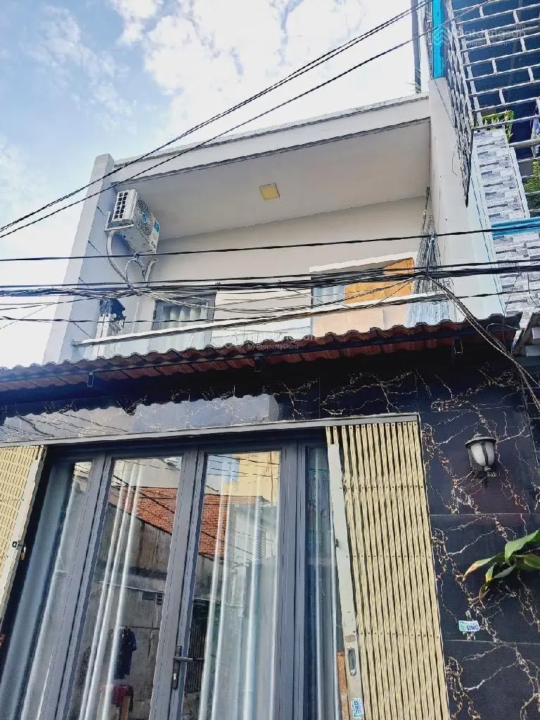Mặt tiền kinh doanh đường 10m. Nhỉnh 3 tỷ, sát chợ Tân Hương