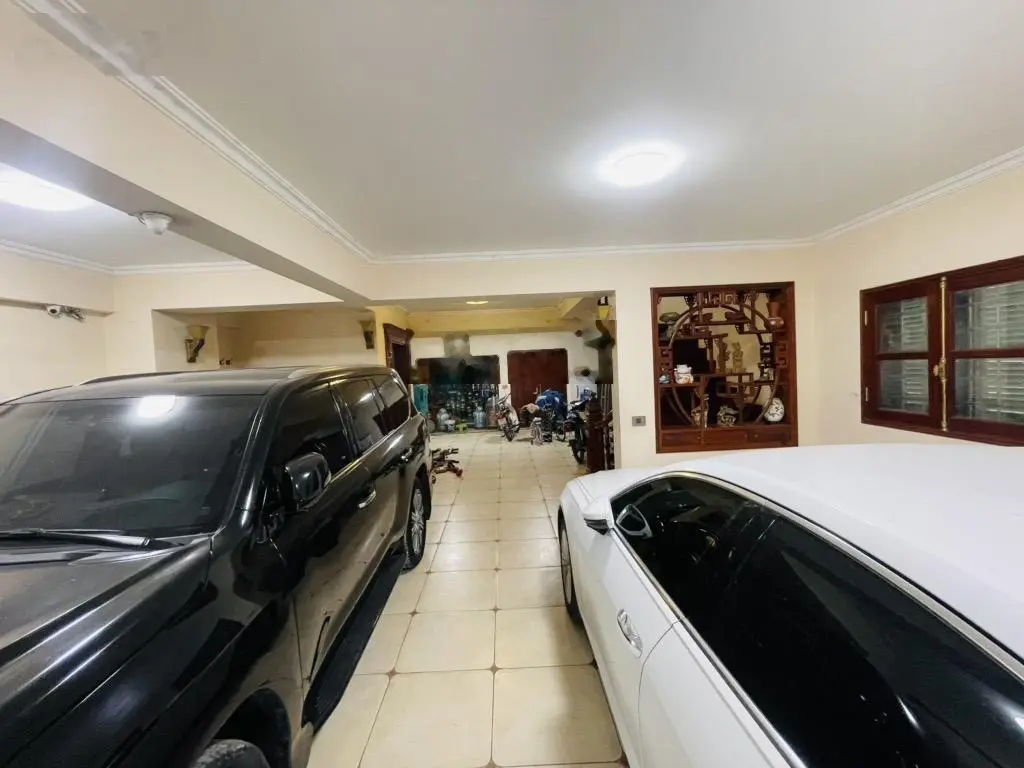 Mặt phố Lê trọng tấn - Vip Thanh Xuân - lô góc 12m - 7 tầng - Mt 7m