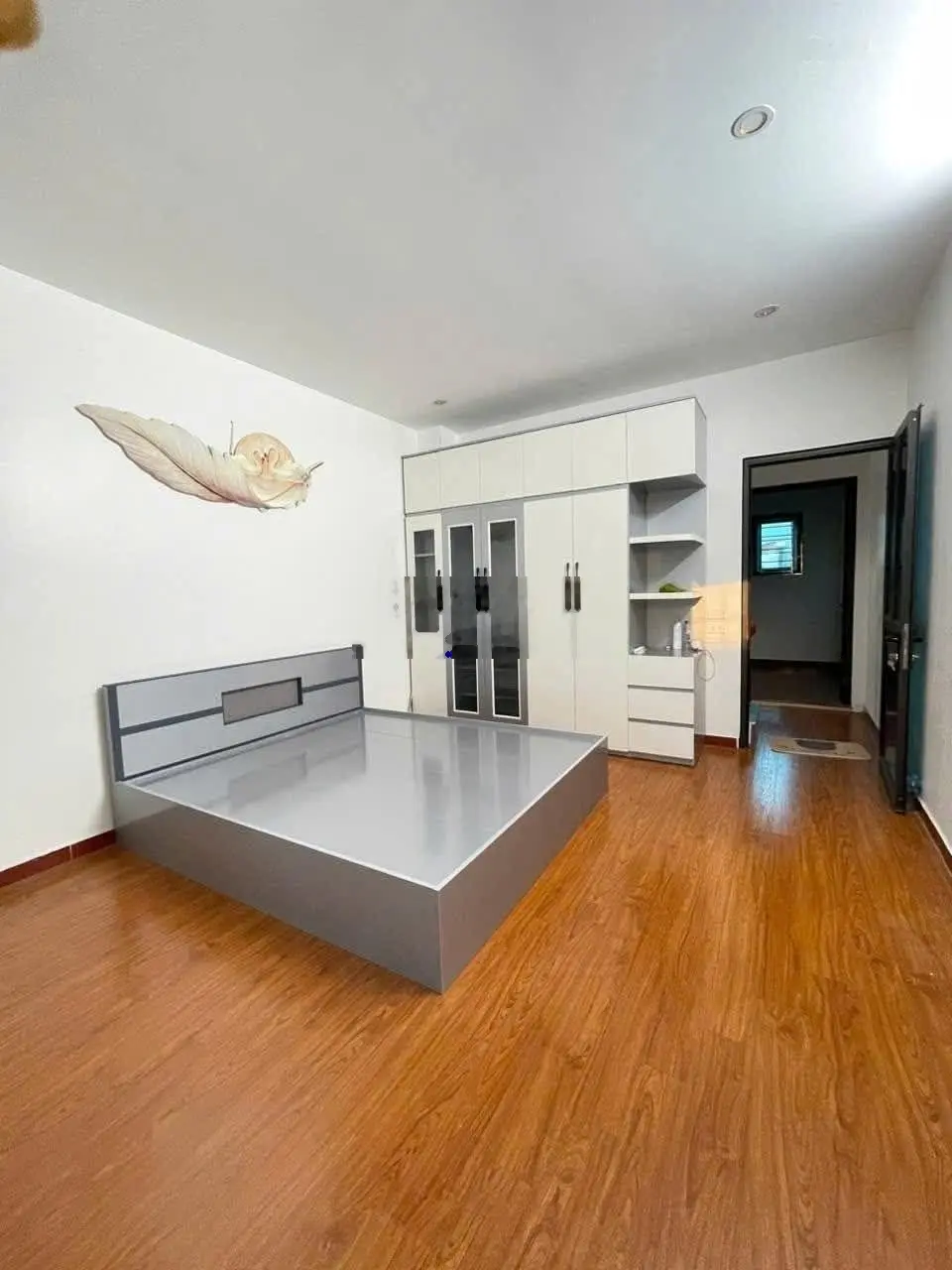 Phải nhanh mới kịp! Nhà sổ đỏ quận Hoàng Mai gần Bách Kinh Xây 43m2*4T*5PN*6,8tỷ full nội thất