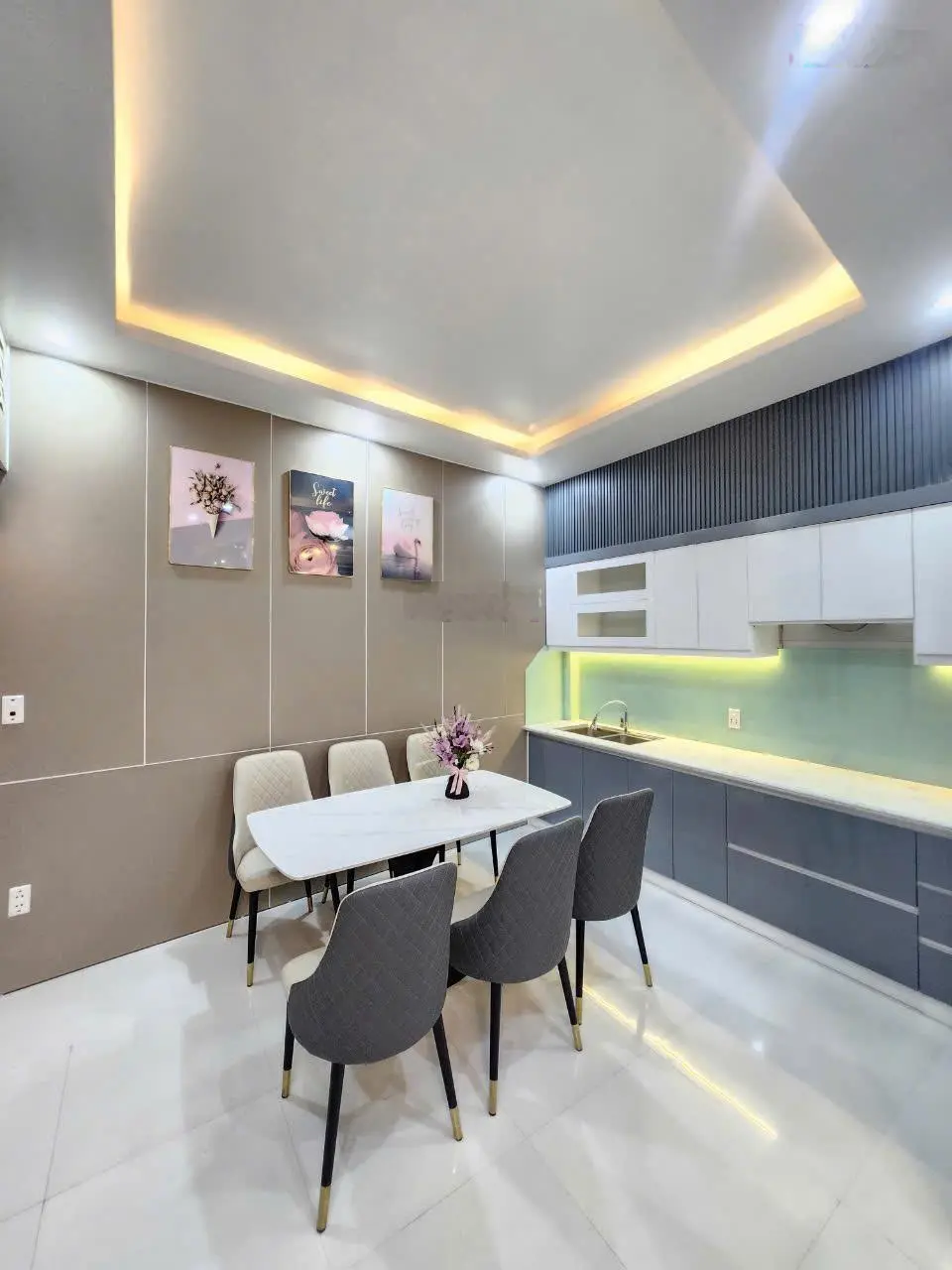 Siêu phẩm An Đà - Đông Khê, nhà 4 tầng, đầy đủ công năng, vị trí đẹp gần ngã 3