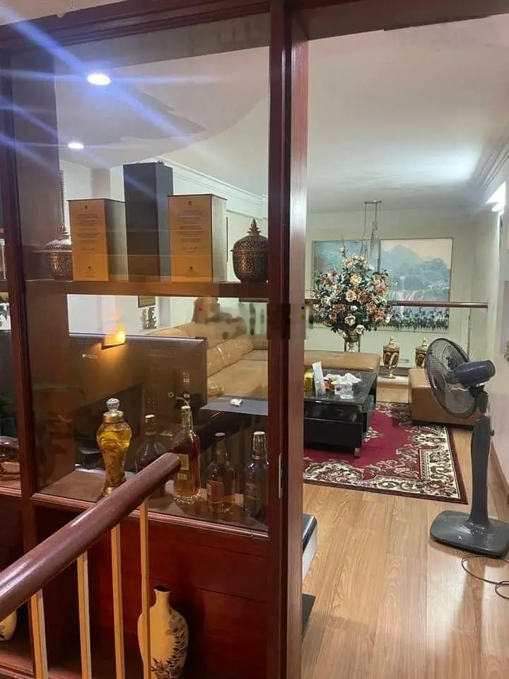 Liền kề 2 mặt đường, kinh doanh, chân chung cư, 58m2 x 5t, giá 13 tỷ, Quang Trung, Hà Đông
