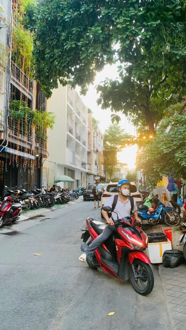 Mặt tiền Hoa Lan P2 Phú Nhuận - 4x20m 80m2. 4 tầng, HĐT: 60 triệu, Giá 26 tỷ