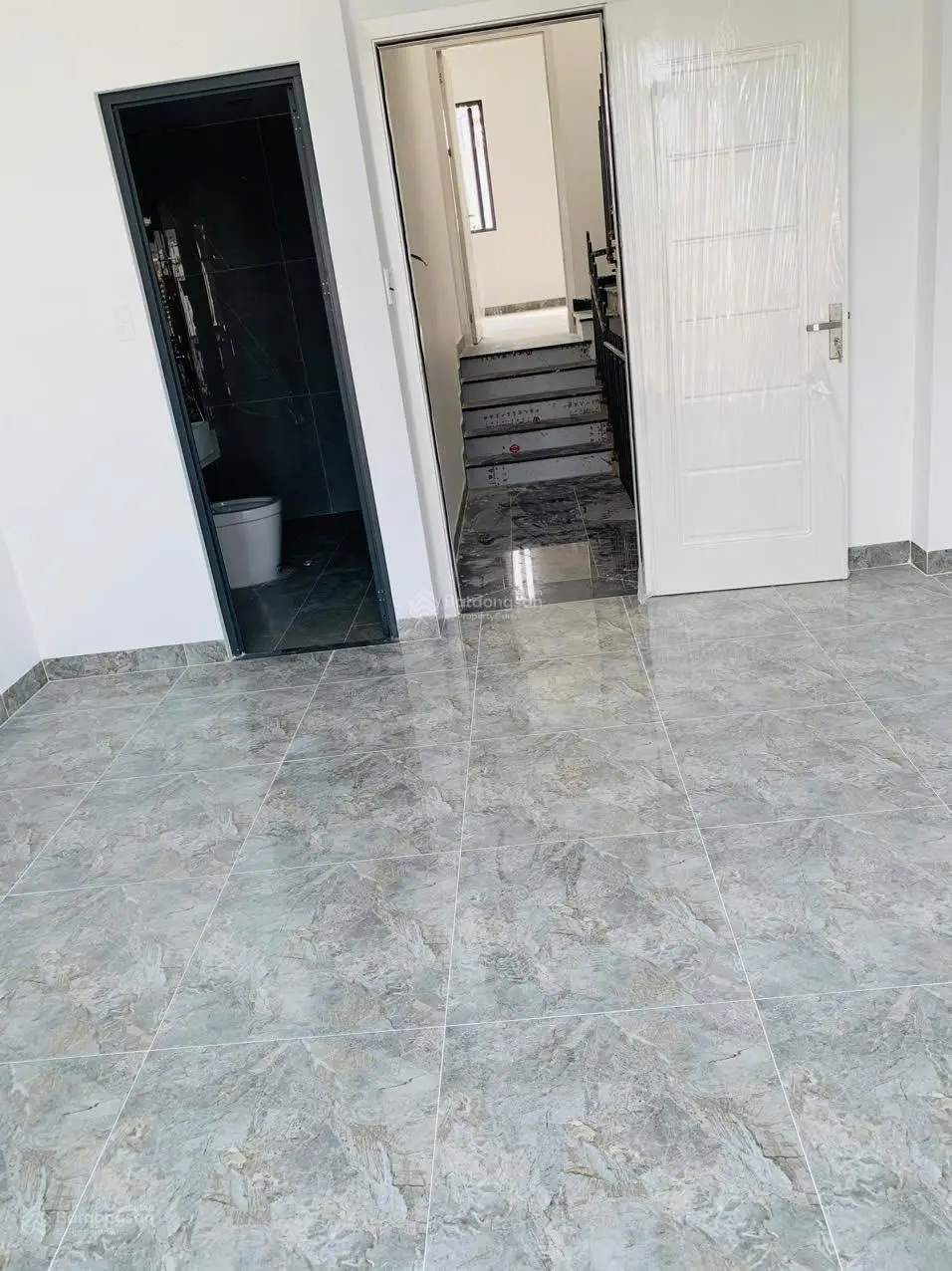 Kẹt vốn Bán Nhà Mới Xây ngay Chợ Hiệp Bình gần Gigamall Phạm Văn ĐồngThủ Đức SHR đường Thông xe tải