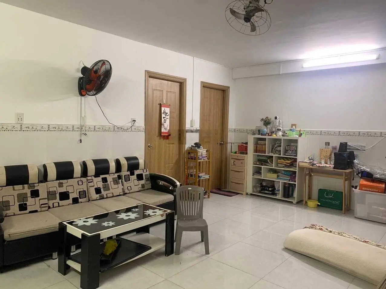 Tầng trệt chung cư Sơn Kỳ 130m2 , 4PN, 3 toalet giá 4,9 tỷ