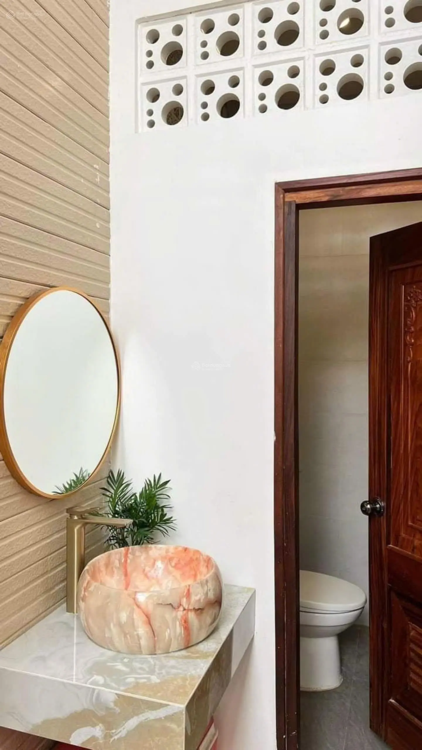 Bán nhà 4 tầng đường P1 ( Đặng Vũ Hiệp) , KĐT Vĩnh Điềm Trung, Nha Trang giá giảm chỉ còn 8 tỷ!