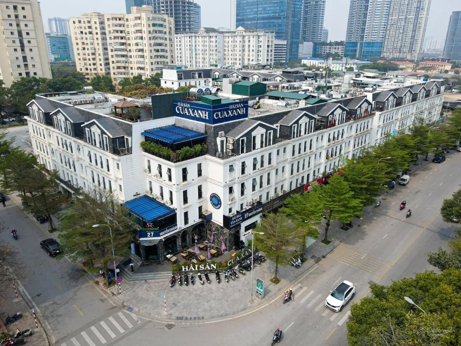Hiếm. Bán nhà mặt phố lô góc cổng chào Belleville, đẹp nhất đường Mạc Thái Tổ