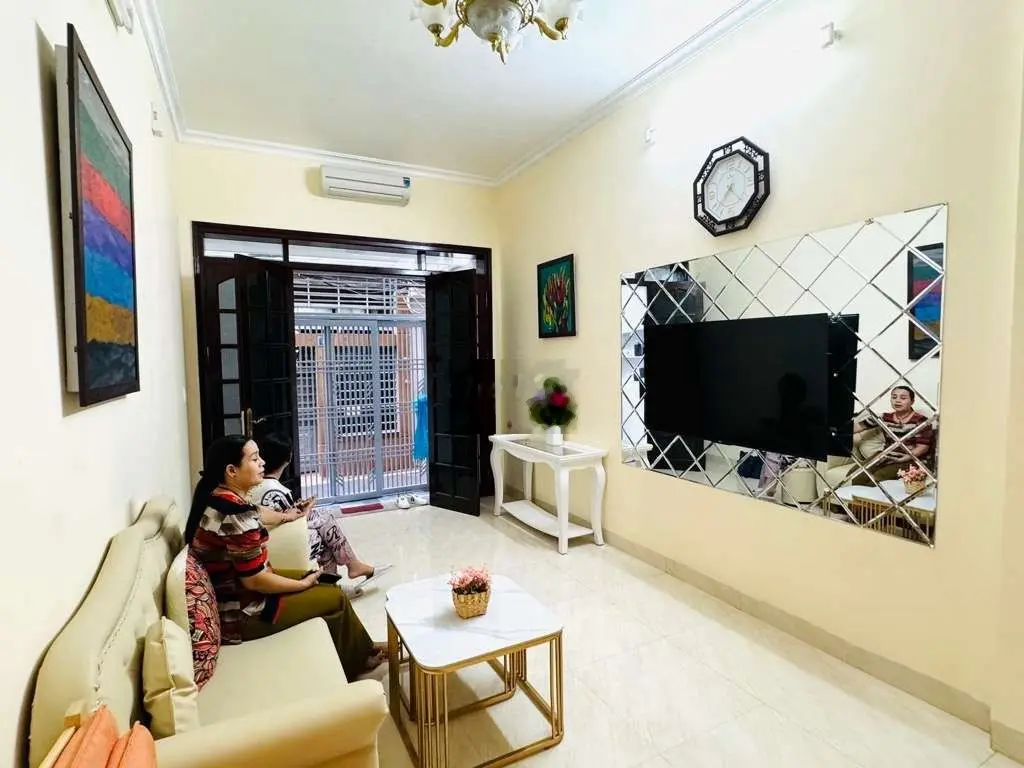 Phân Lô Vĩnh Phúc, 60m 4 tầng, 2 mặt thoáng, 20m ô tô tránh, 12.5 tỷ