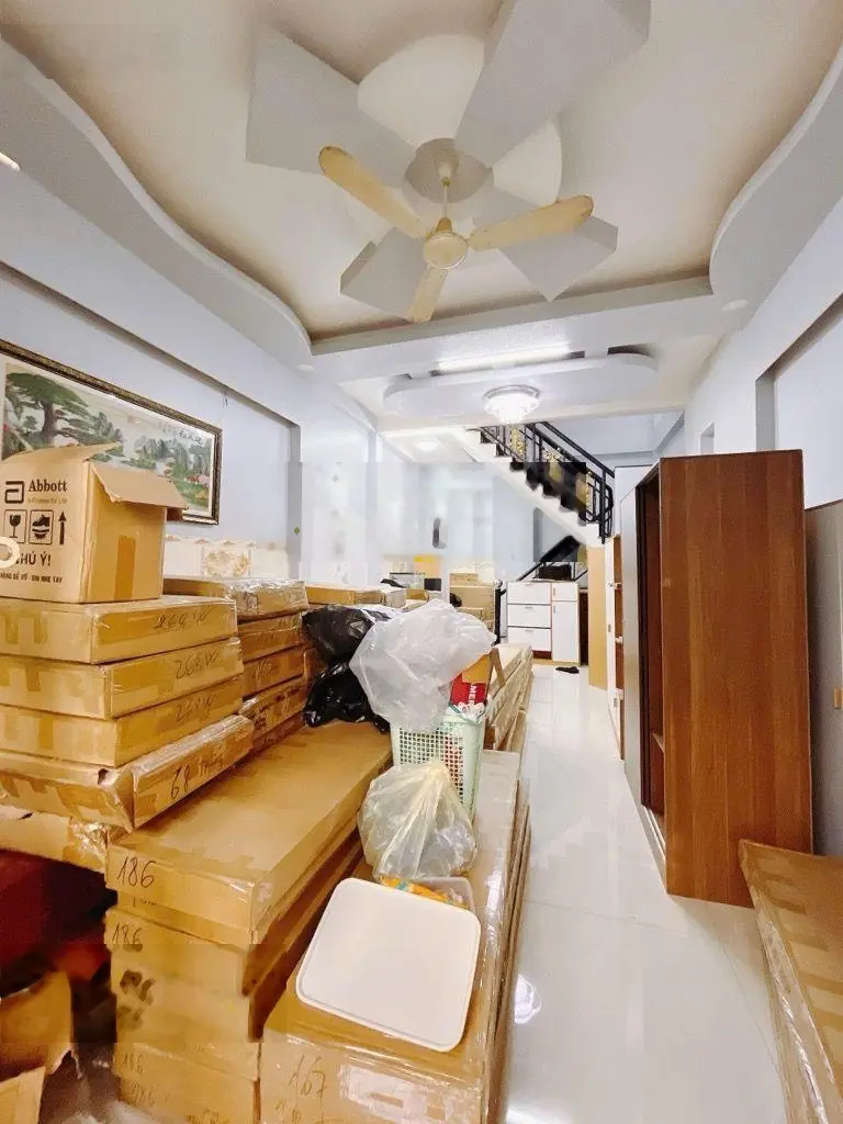 Xe hơi đậu trong nhà 4 tầng btct 60m2- 4,4*14- huỳnh tấn phát q7- chỉ nhĩnh 6 tỉ còn
