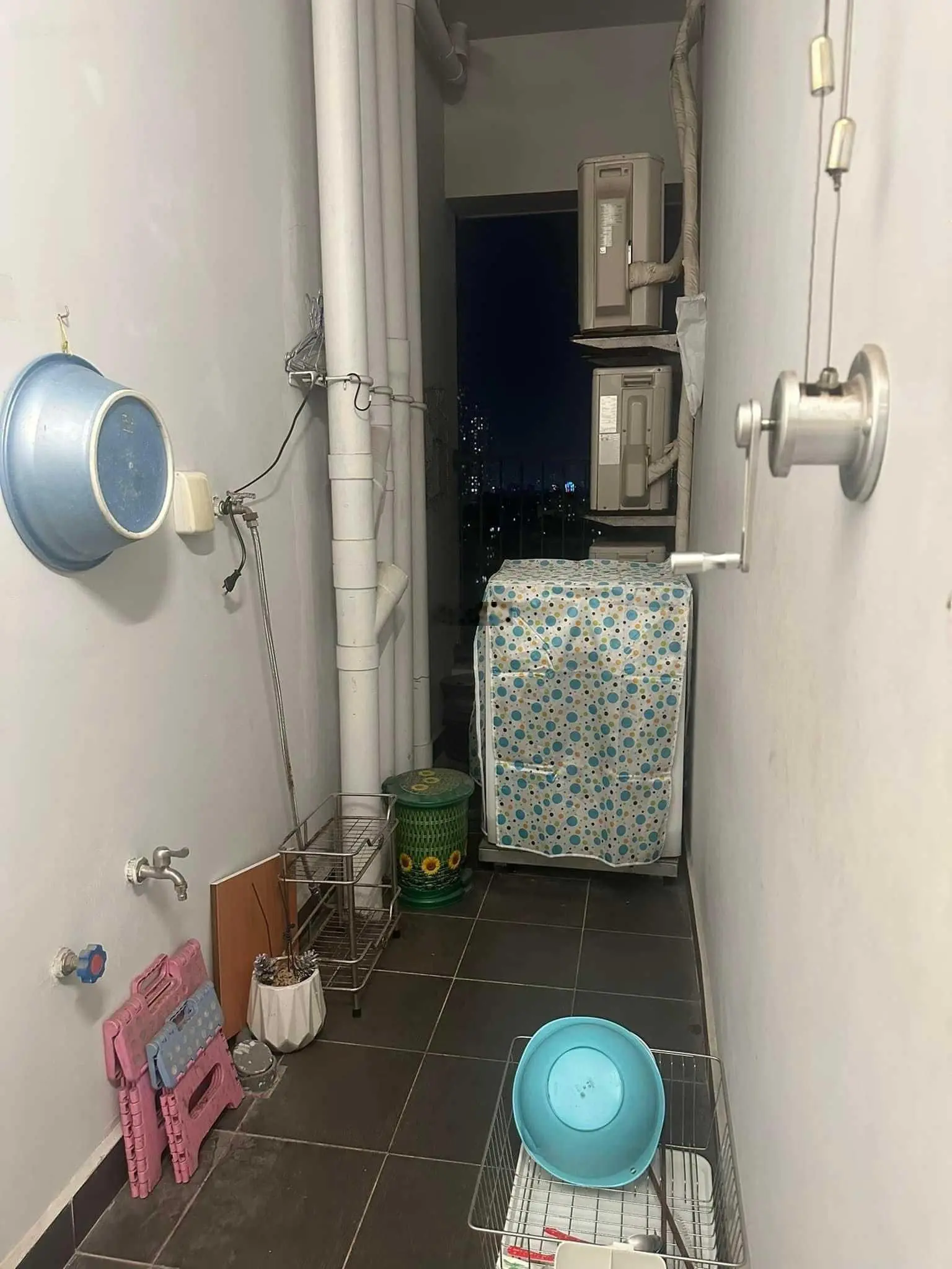 Chính chủ bán, 90 Nguyễn Tuân, giá 4,9 tỷ, full nội thất. BC Đông Nam, nhà đẹp. LH: 0343 202 ***
