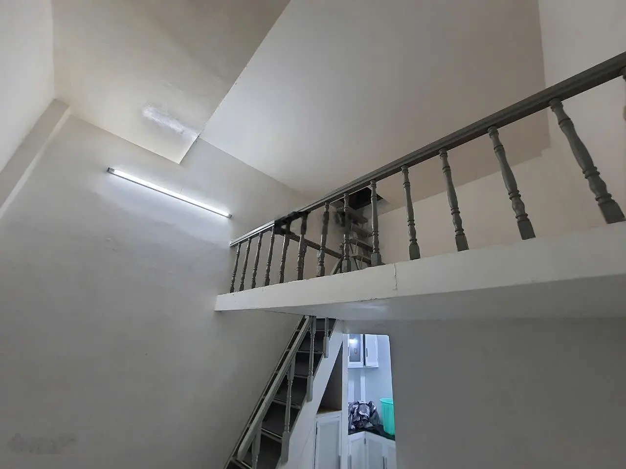 Bán nhà 1/ Phan Đăng Lưu, P7, PN. DT 15m2, 3 tầng, 2PN. Cách mặt tiền chỉ 40m