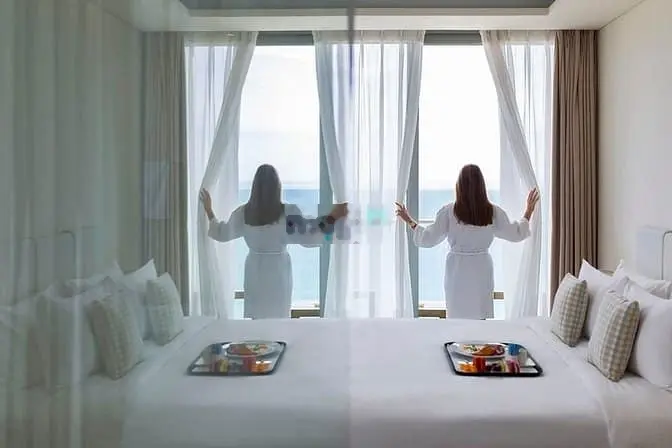 Bán căn hộ 2PN, 65m2 À La Carte, view biển Mỹ Khê Đà Nẵng -Sổ hồng sẵn