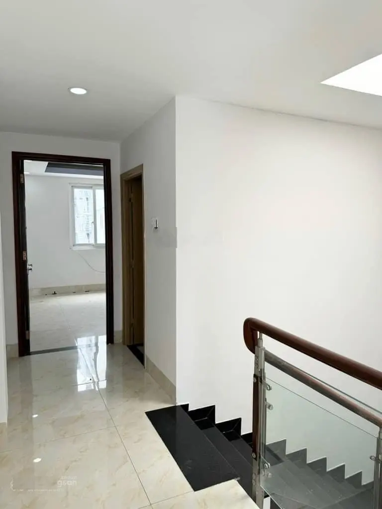 Định cư Anh cần bán nhà Đặng Dung, Tân Định, Quận 1 - Giá:5tỷ080/73,6m2. Gần chợ, nhà thờ Tân Định