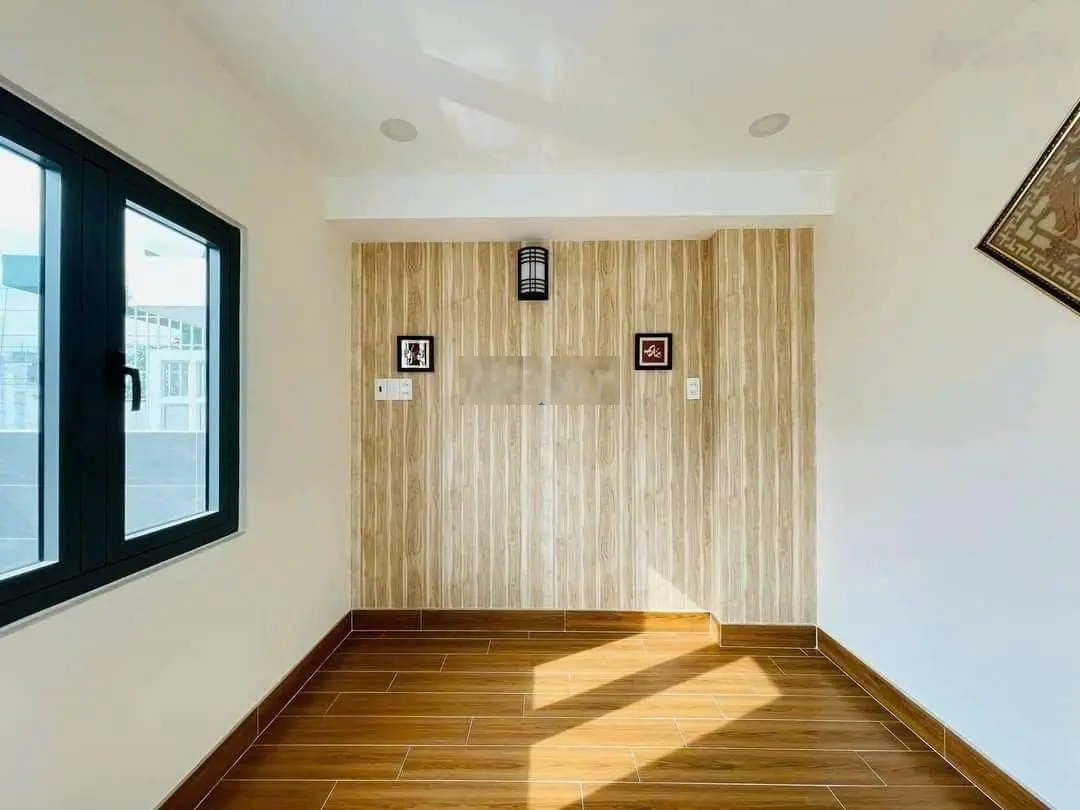Cần tiền bán gấp nhà gần cầu Thị Nghè, Ngô Tất Tố, Phường 22, Bình Thạnh. Giá 4,1 tỷ. 0906 806 ***