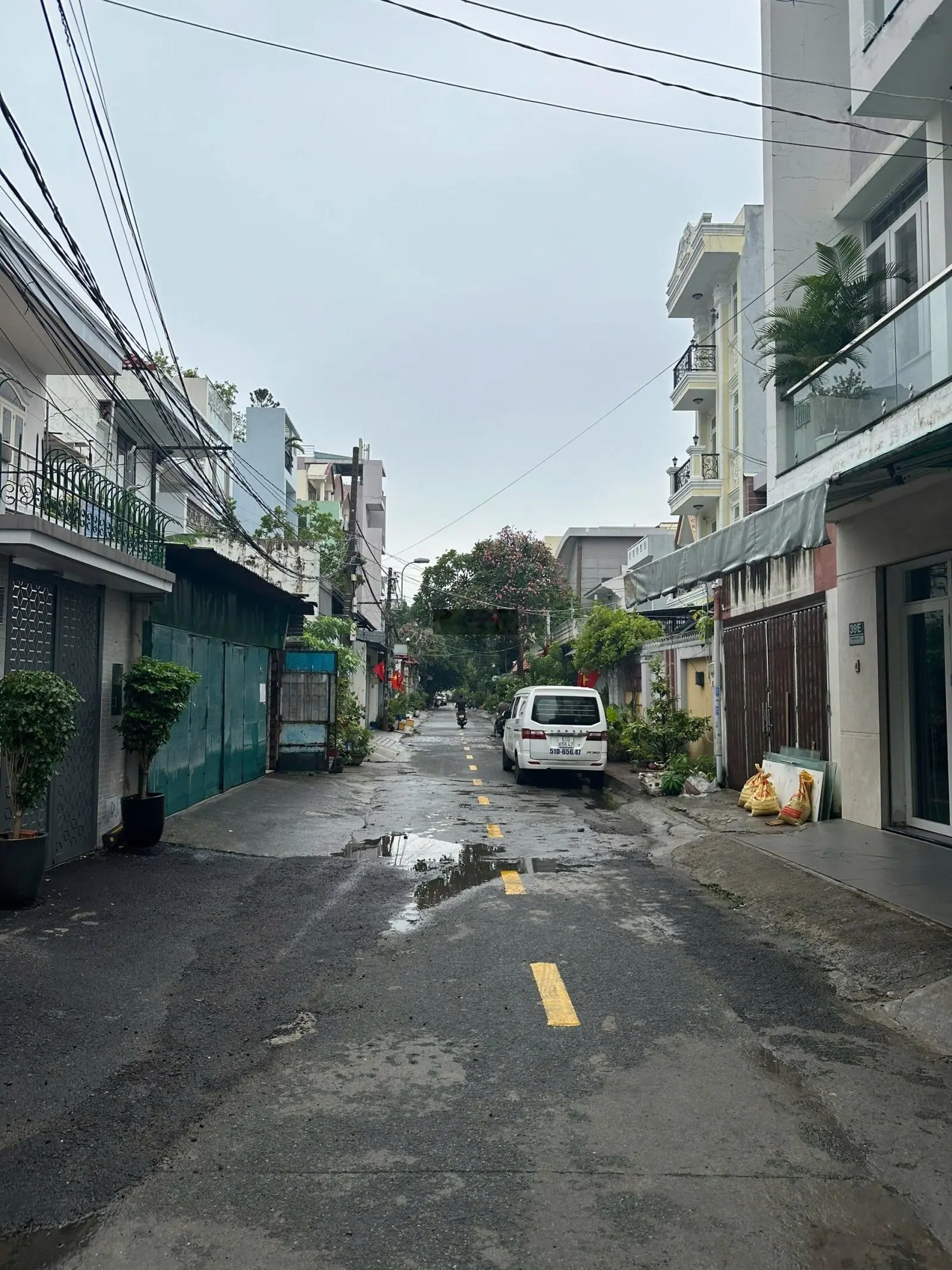 Chính chủ bán gấp nhà 43 đường số 9, An Phú, Q2. SHR, dân cư đông đúc, HXH