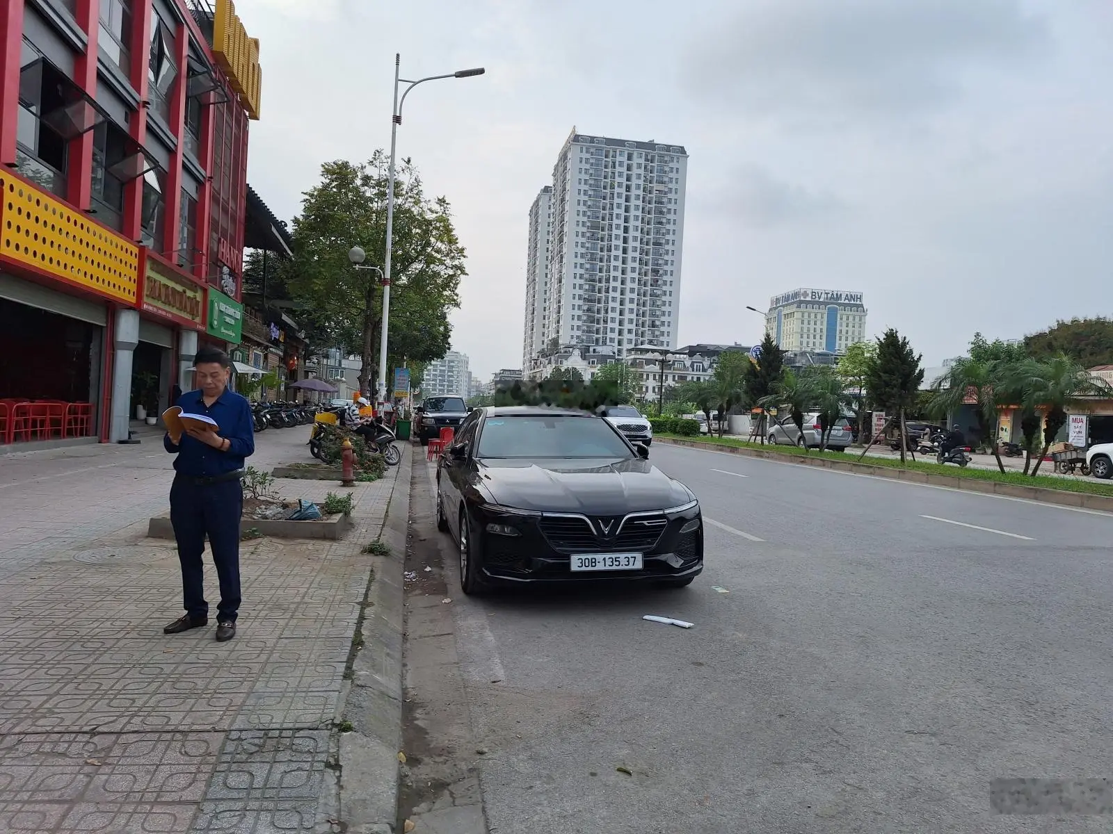 Hiếm! Dân xây! Ngõ thông ô tô 7 chỗ, 3 nhà ra phố Hồng Tiến Bồ Đề, 45m2 xây 4 tầng full nội thất