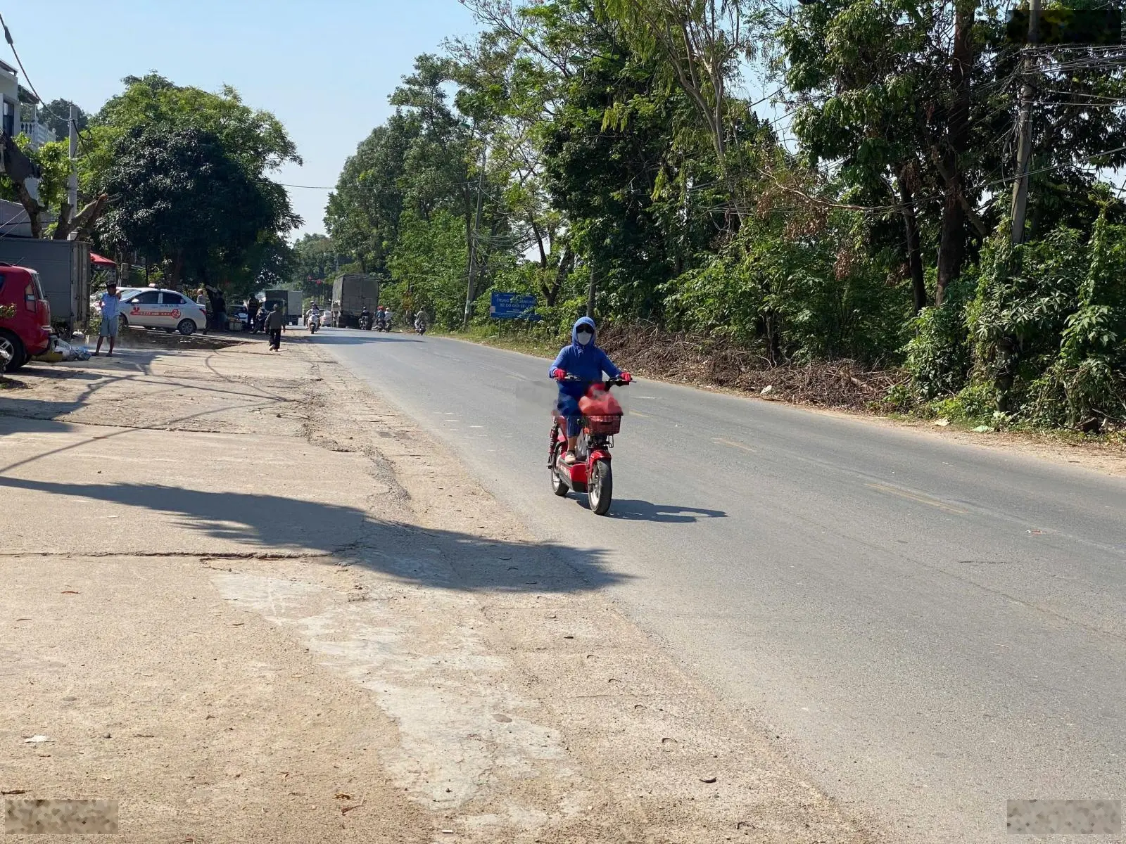 Cần bán gấp 88m2 Nguyên Khê Đông Anh, cách 15m ra Quốc Lộ 3 giá 3,x tỷ. Lh 0981 568 ***