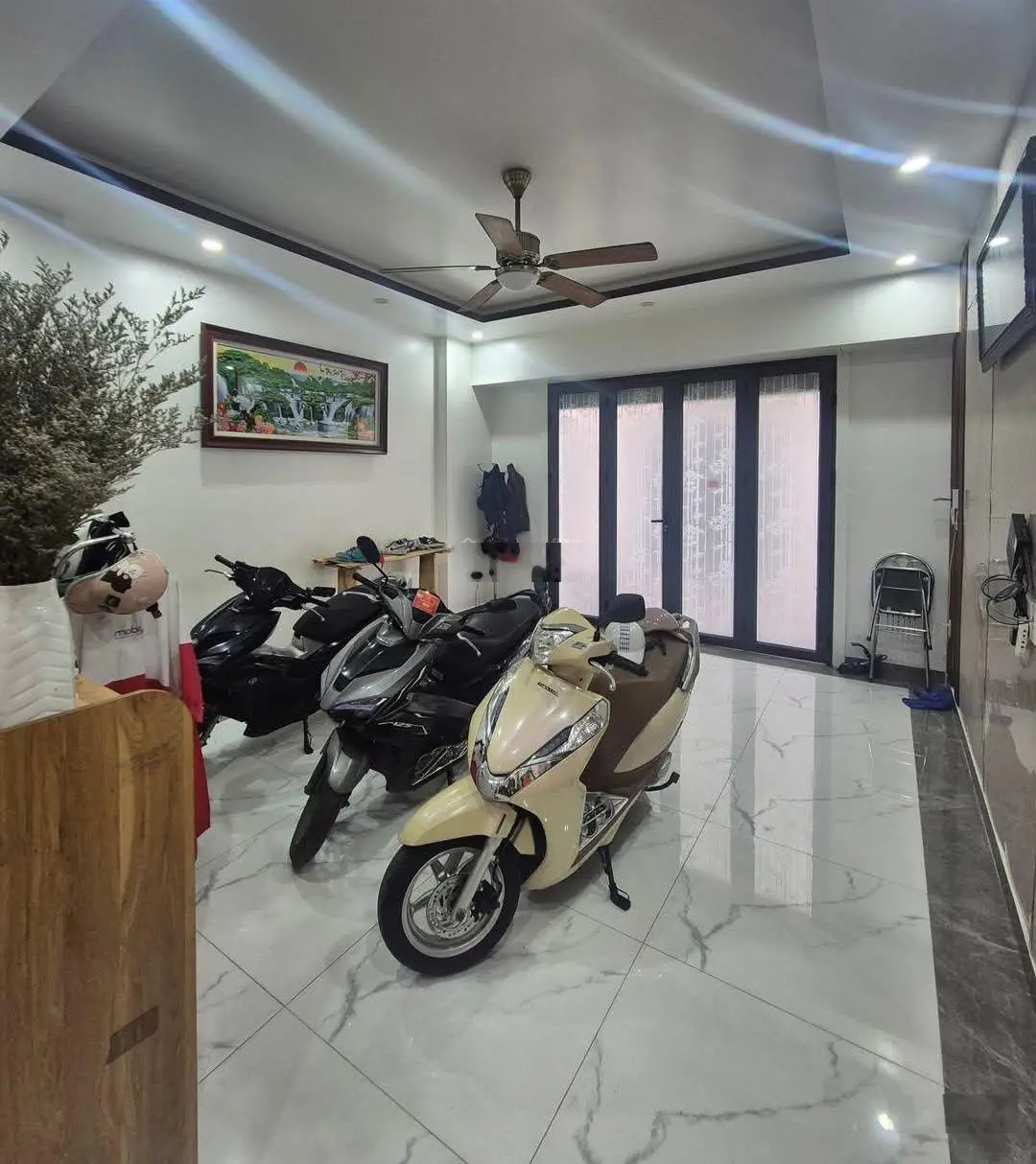 Bán nhà tại chung cư Lương Quán , phường Nam Sơn ,quận An Dương. 60m, 3 tầng, chỉ 2,485 tỷ.