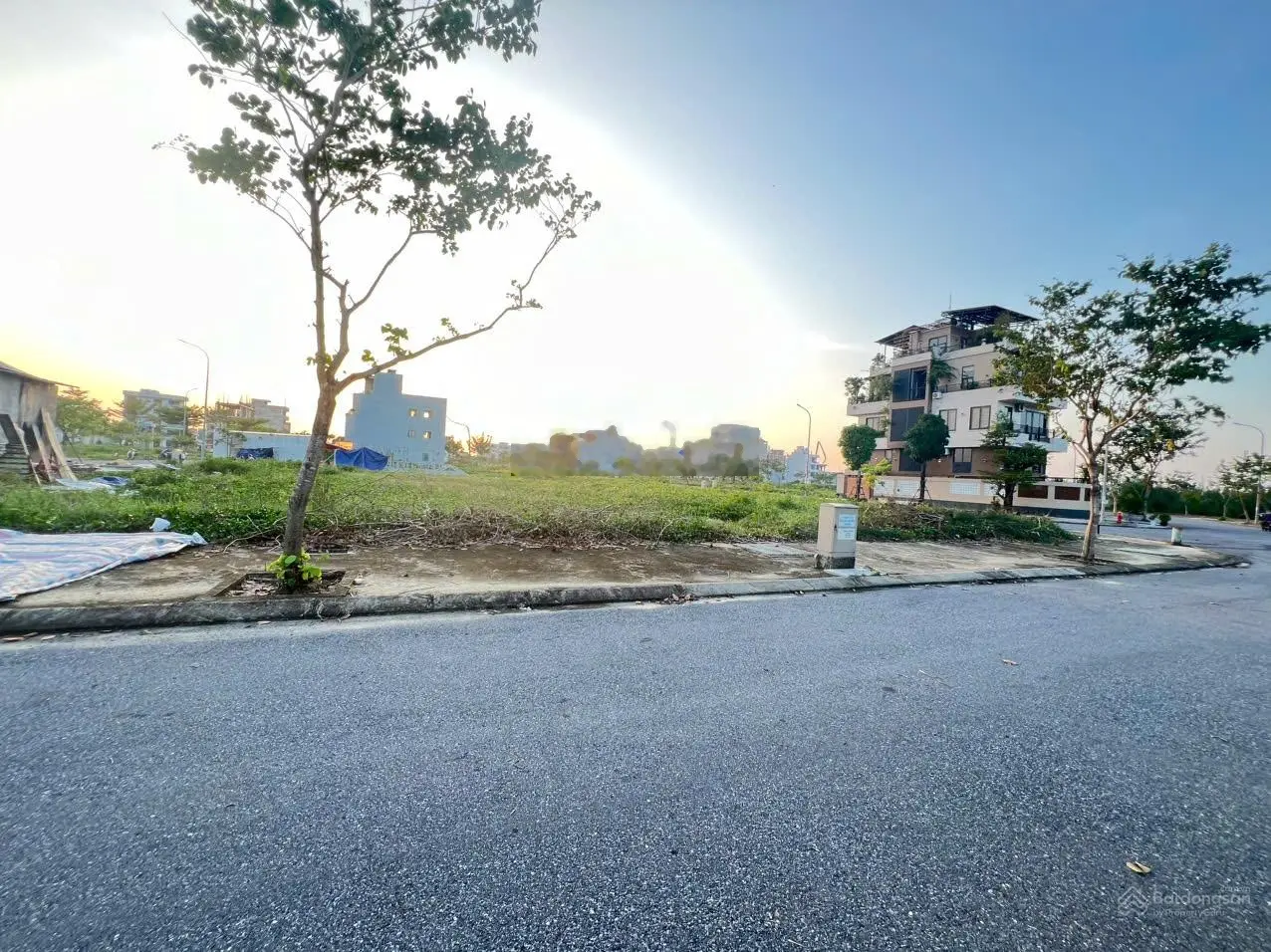 Bán lô đất 165m ngang 8m khu đô thị FPT view kênh, gần trường đại học, Ngũ Hành Sơn, giá rẻ 4,7x tỷ