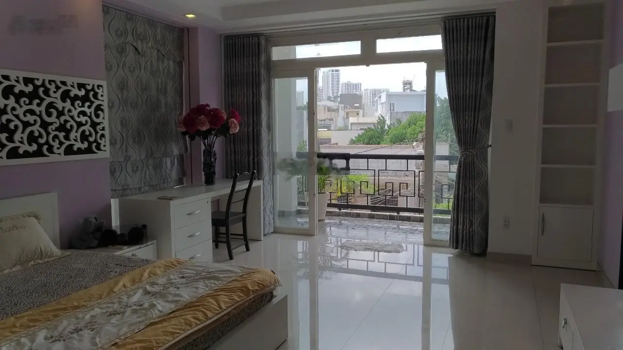 Biệt thự - 203m2 - đường 7m - Nguyễn Duy Trinh - Bình Trưng Tây